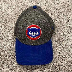 New Era 39 Thirty Cubs Hat like new